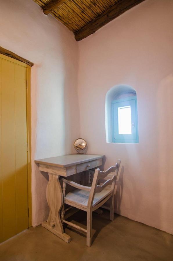 Dimitrakis Guesthouse Donoussa Exterior photo