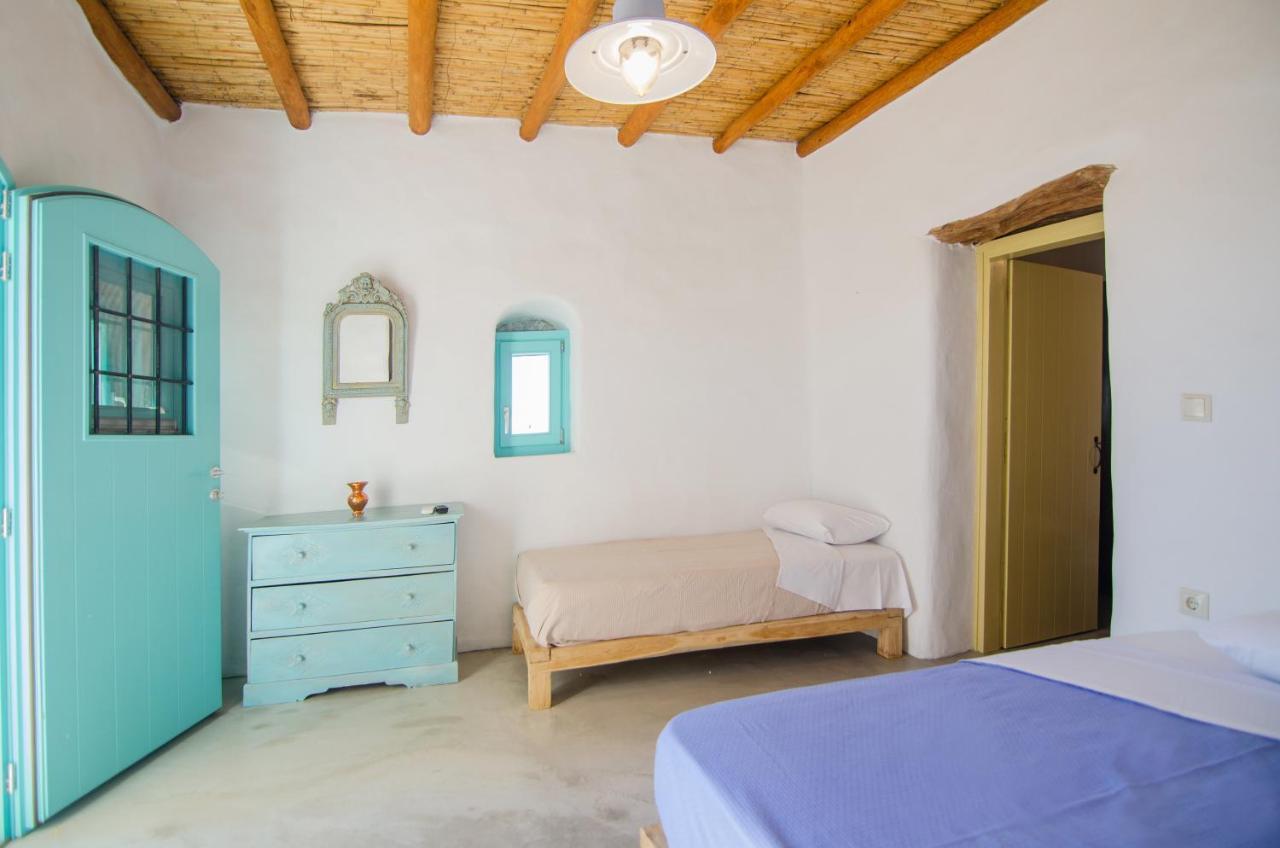 Dimitrakis Guesthouse Donoussa Exterior photo